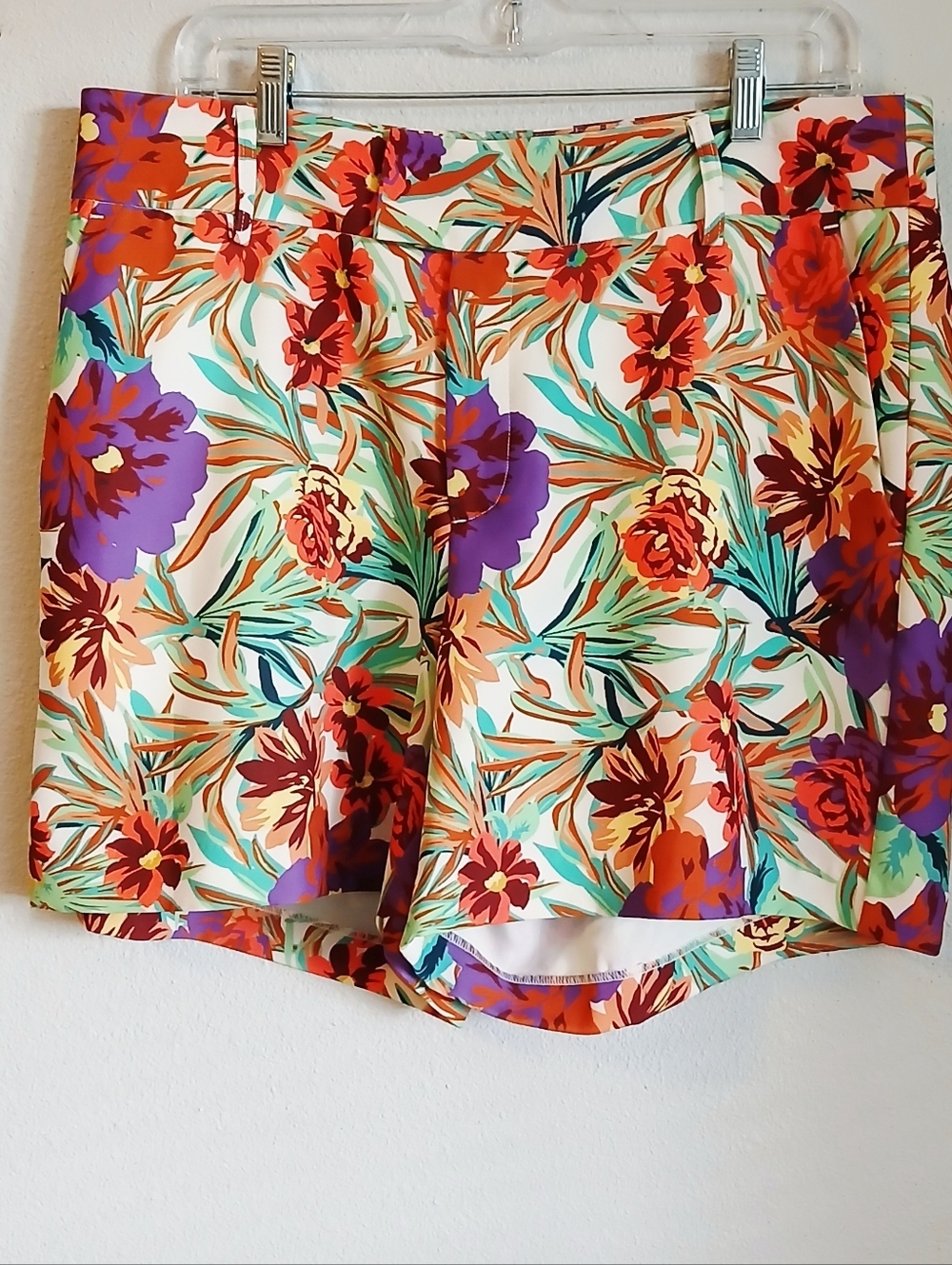 Gibson Latiner Floral Shorts Size 12